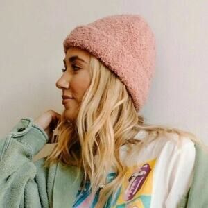 NWT Free People Pink Cloud Ribbed Beanie Reversible Fuzzy Knit Hat Blush OS